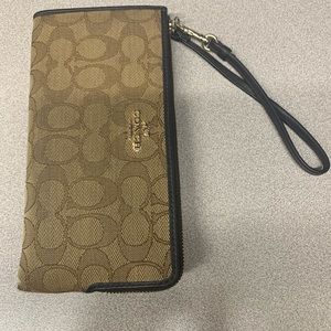 Coach wallet